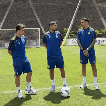 Pepsi renueva su alianza con la UD Las Palmas y vuelve a ser su bebida oficial