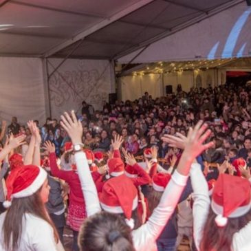 Los niños de Teror celebraron su merienda navideña y su tarde de cine con Clipper